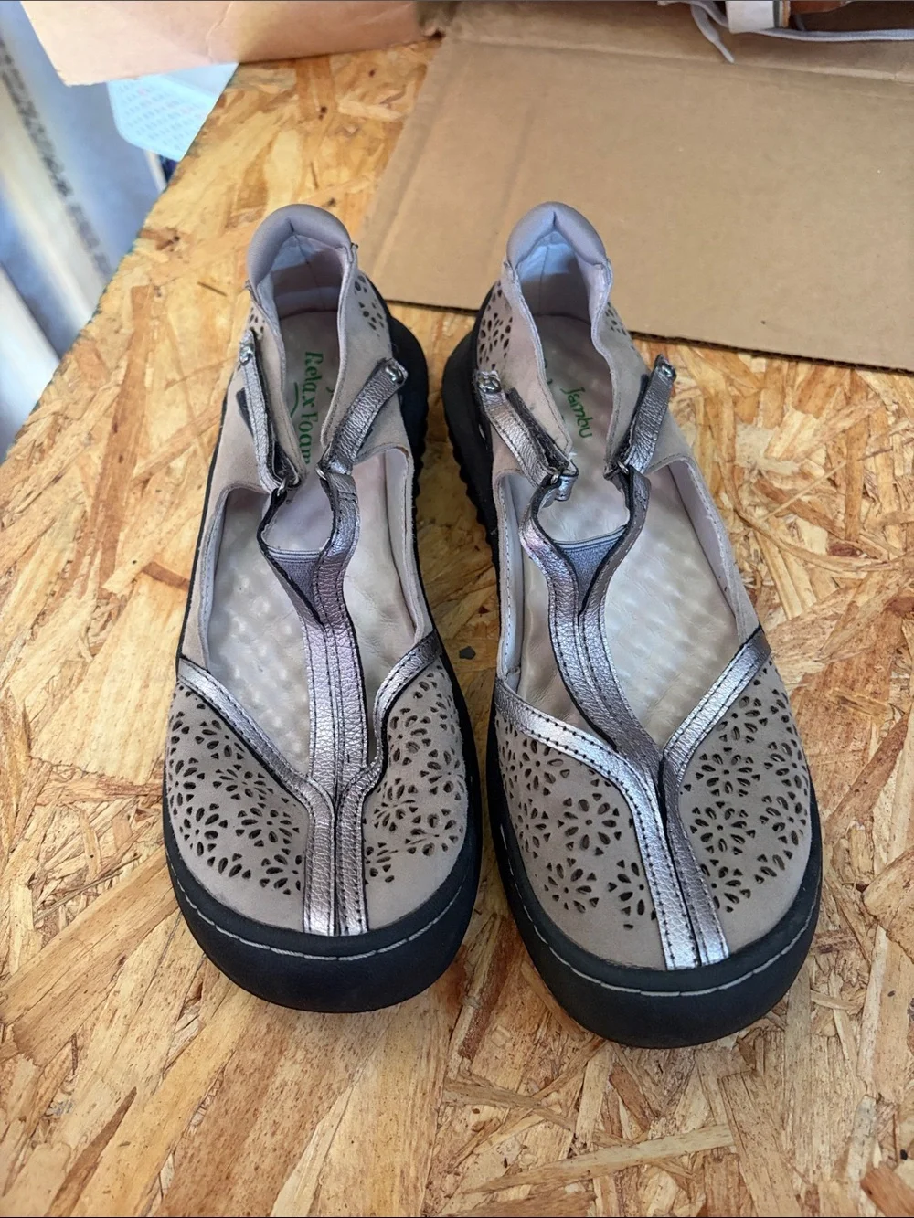 Jambu Women's Relaxed Foam Taupe Laser-Cut T-Strap Flats with Metallic Trim